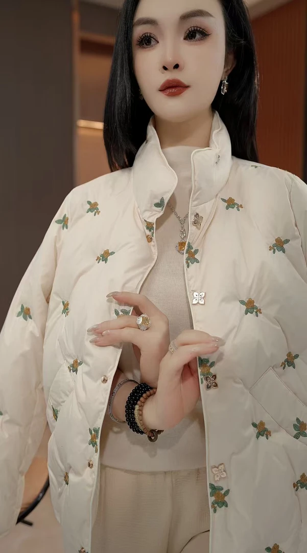 2025杭州原版正品保暖气质韵味减龄修身羽绒服E-45-LLDM