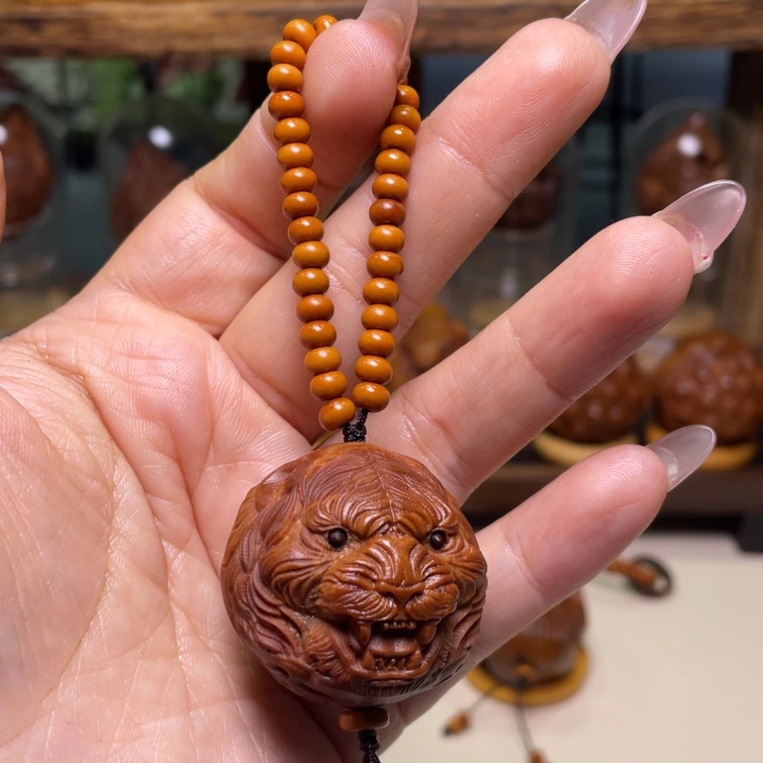 佛螺菩提吊坠捡漏虎头链子一套