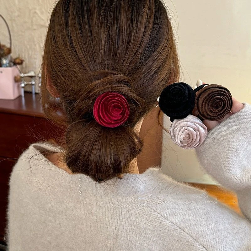 新款毛绒玫瑰花头绳简约黑色扎发皮筋甜美少女马尾发绳丸子头发圈