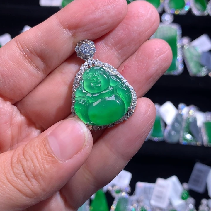 【闪购商品】颈饰银S925镶嵌翡翠