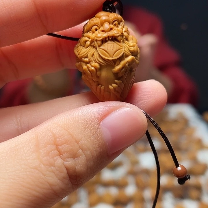 吊坠橄榄核橄榄球