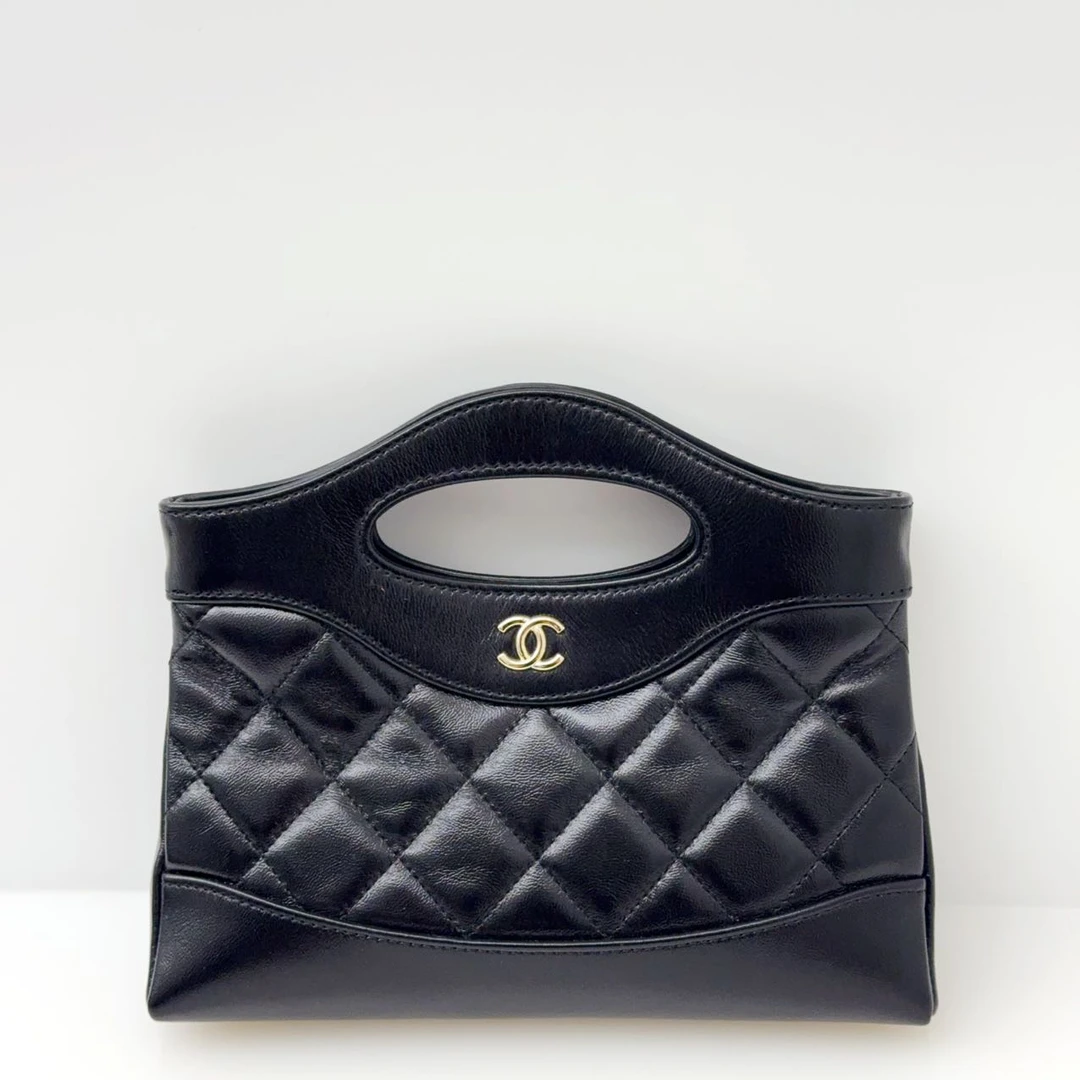 99新 Chanel/香奈儿 31nano手拿包 黑金 羊皮 芯片款