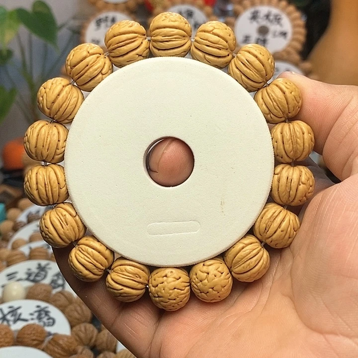 【闪购商品】风*桃核金丹手链手串