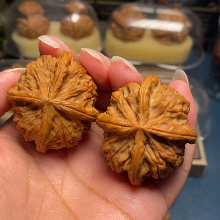 【闪购商品】文玩核桃把件雨花石正四棱