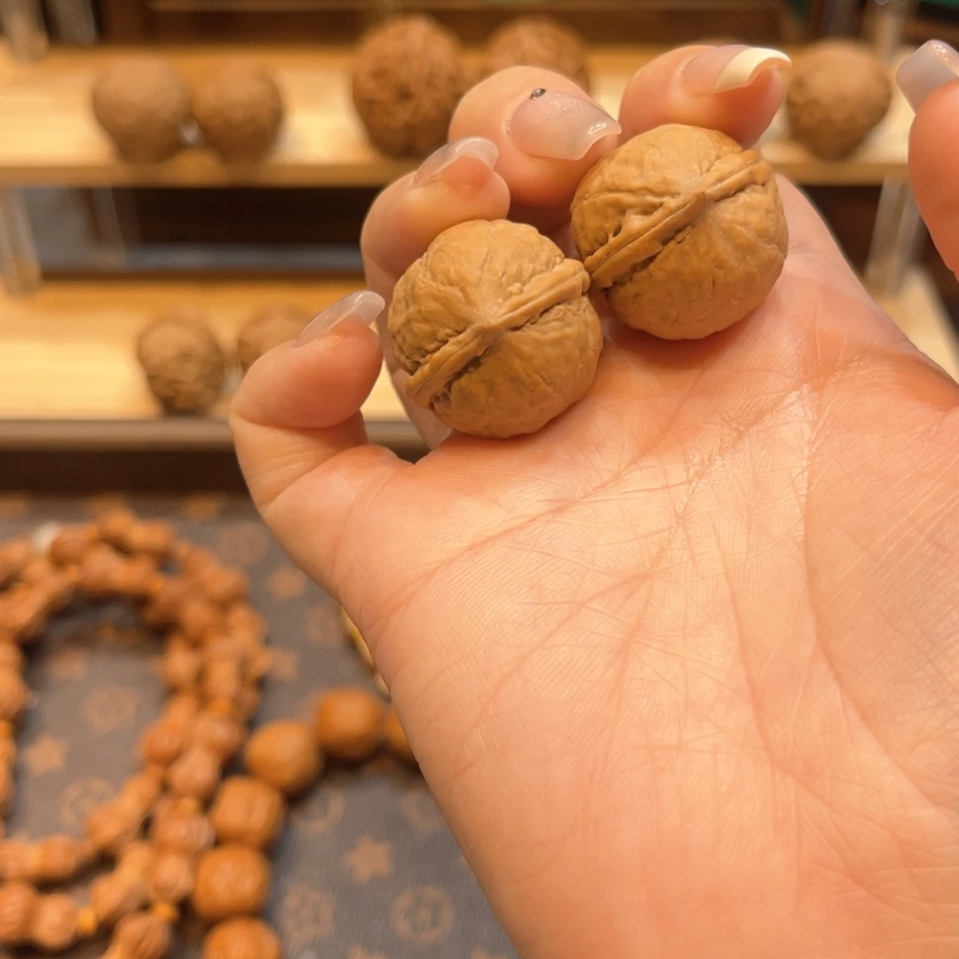 文玩核桃把件小光头强