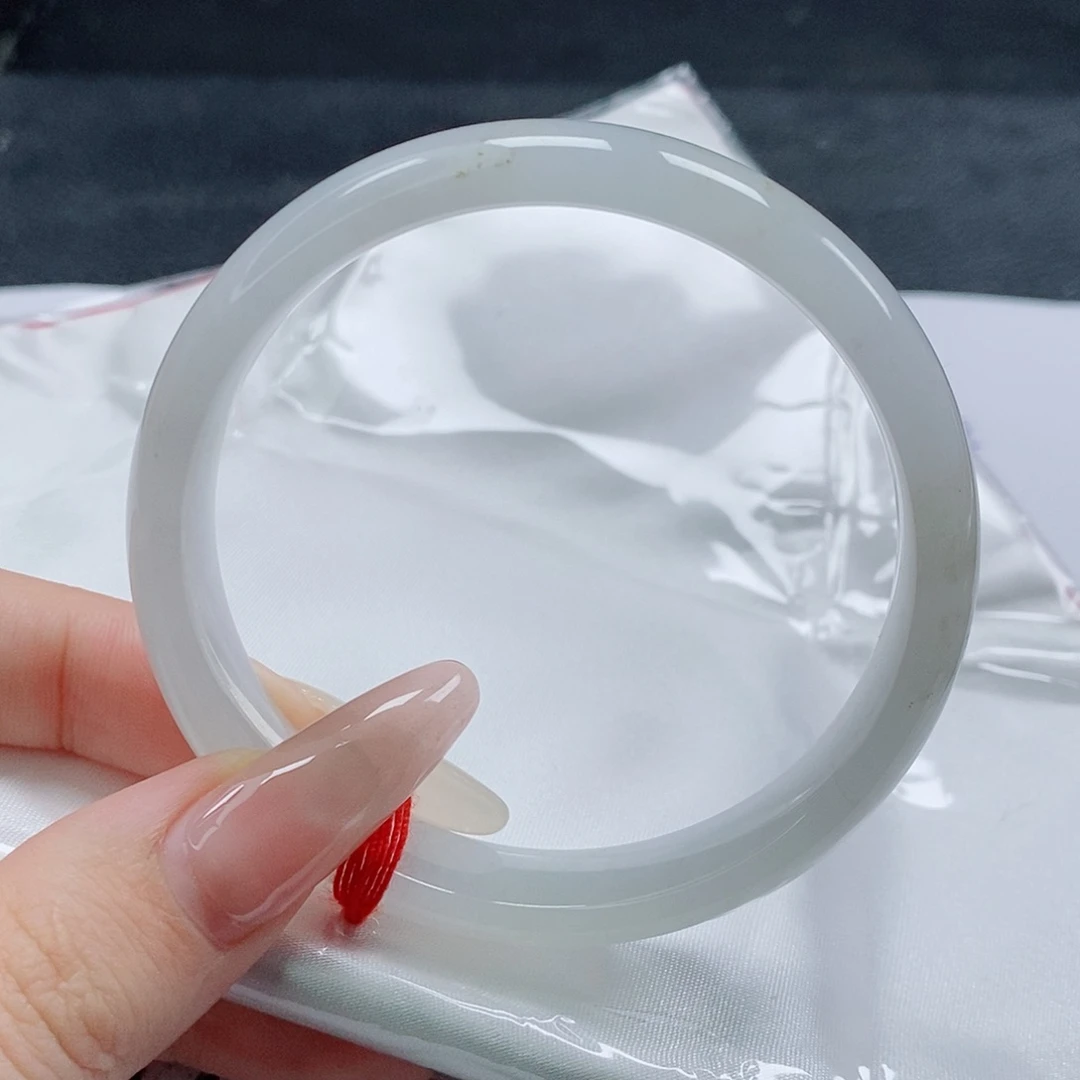 【闪购商品】未镶嵌手镯翡翠581号