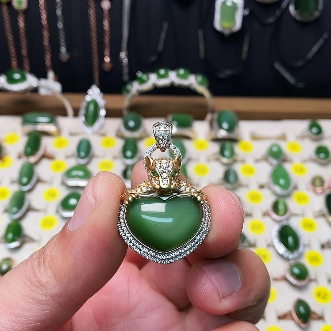 和田玉（碧玉）银S925镶嵌颈饰