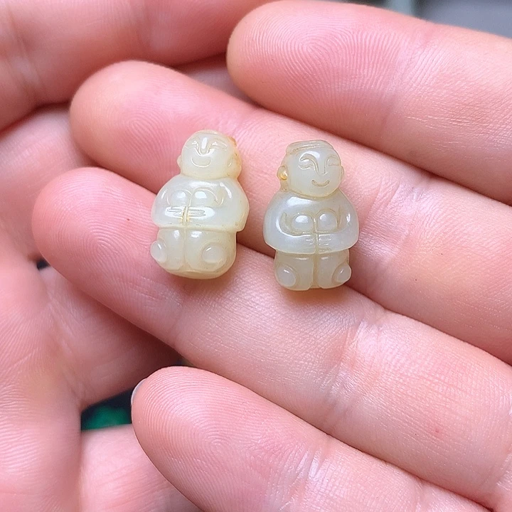 未镶嵌和田玉挂件萨*泼