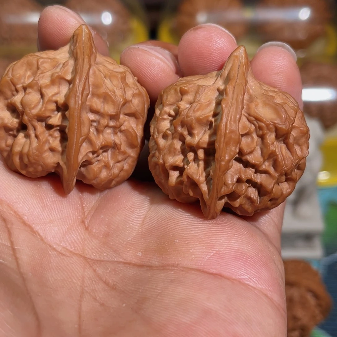 n***o文玩核桃把件五盆沟马蹄34