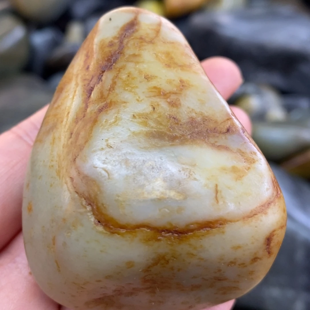 未镶嵌和田玉摆件