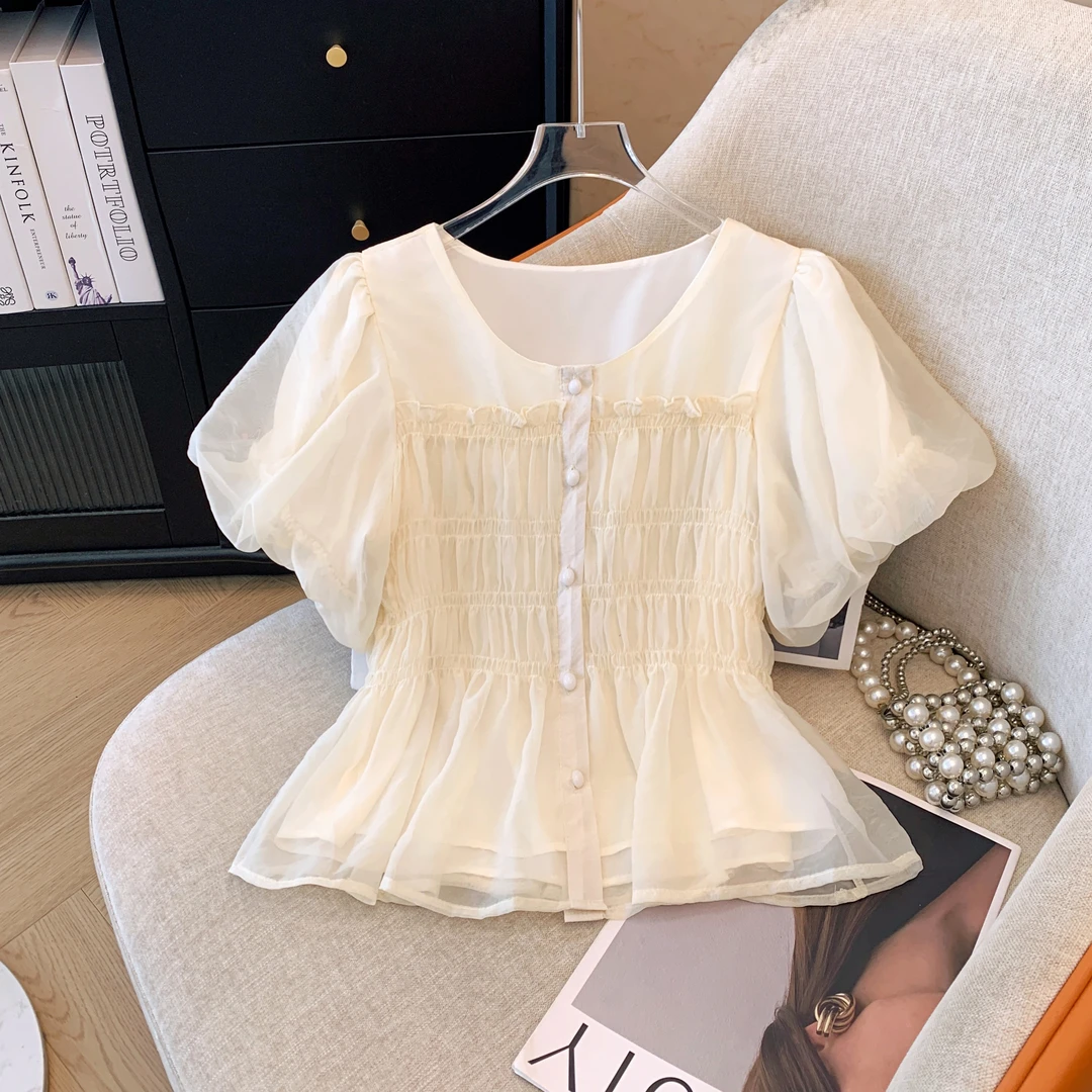 7053 杏色温柔短袖衬衫