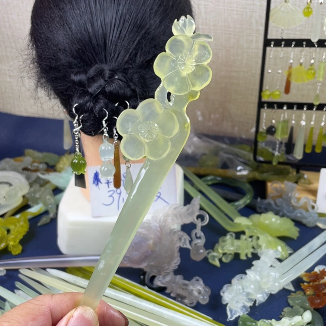 蛇纹石玉未镶嵌发饰