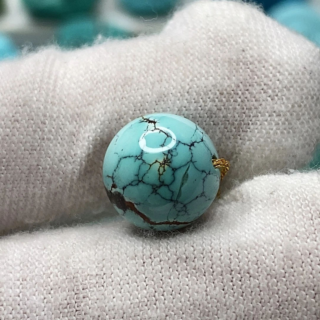 绿松石未镶嵌天然原矿 地大质检10.9mm