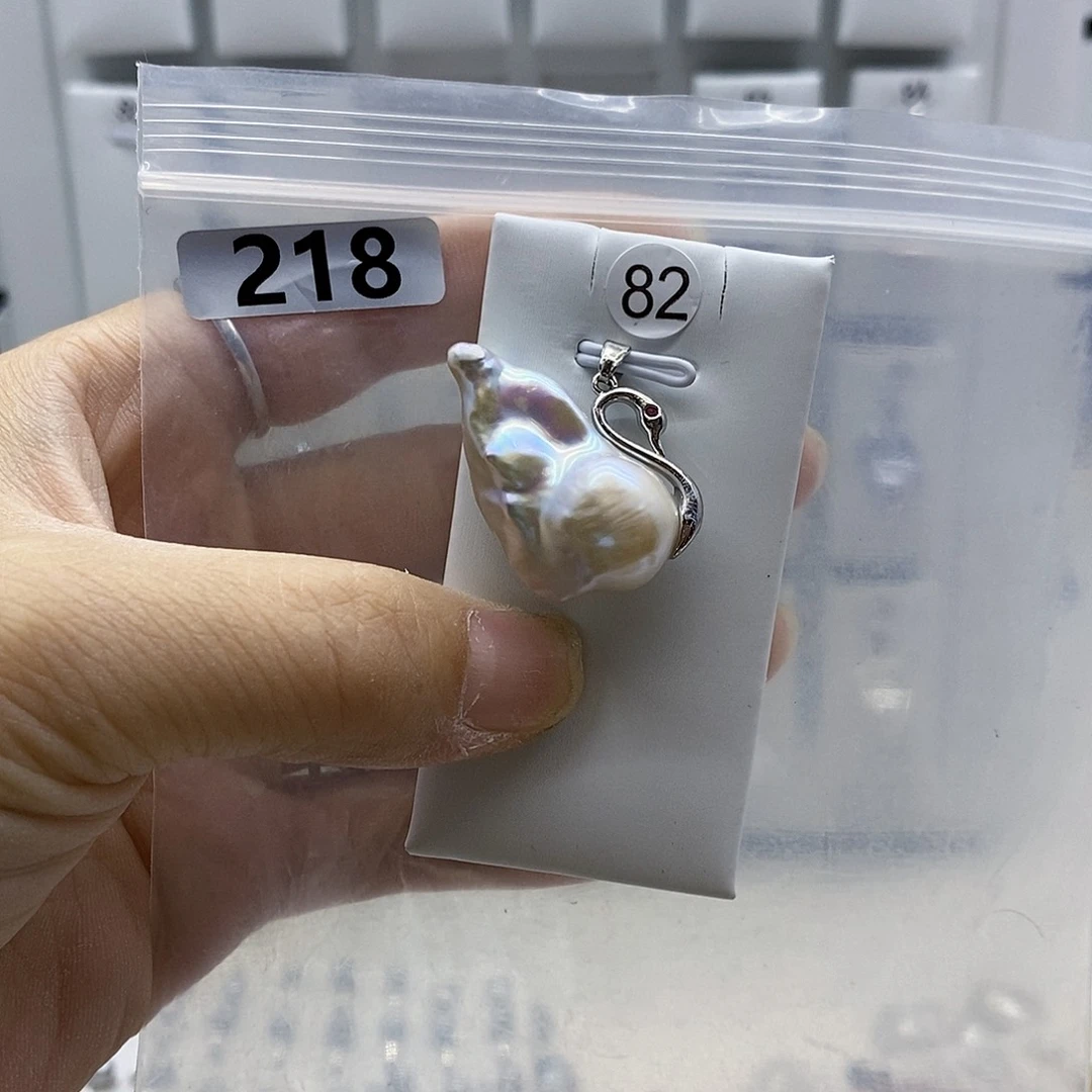 颈饰合金淡水珍珠