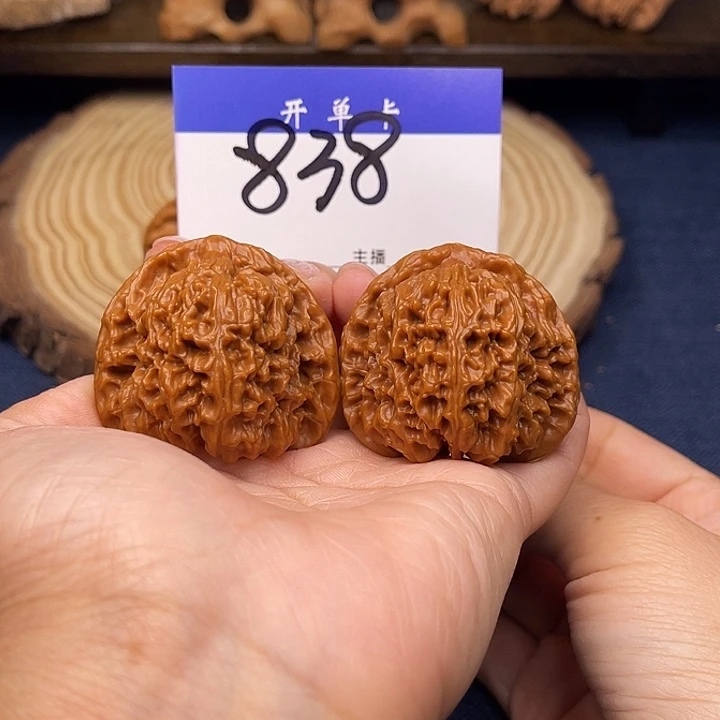 文玩核桃把件南将石44尺49.4克