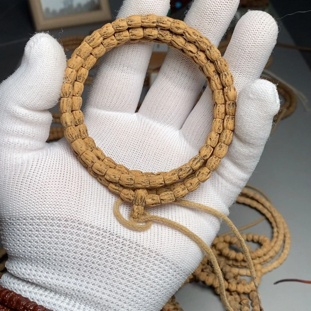 柏香籽/百香籽手串奈*