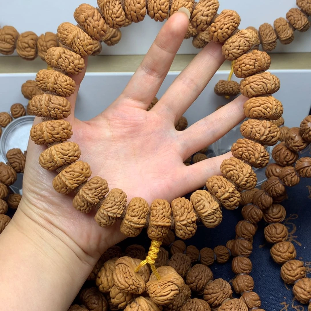 手串桃核五爪金龙B