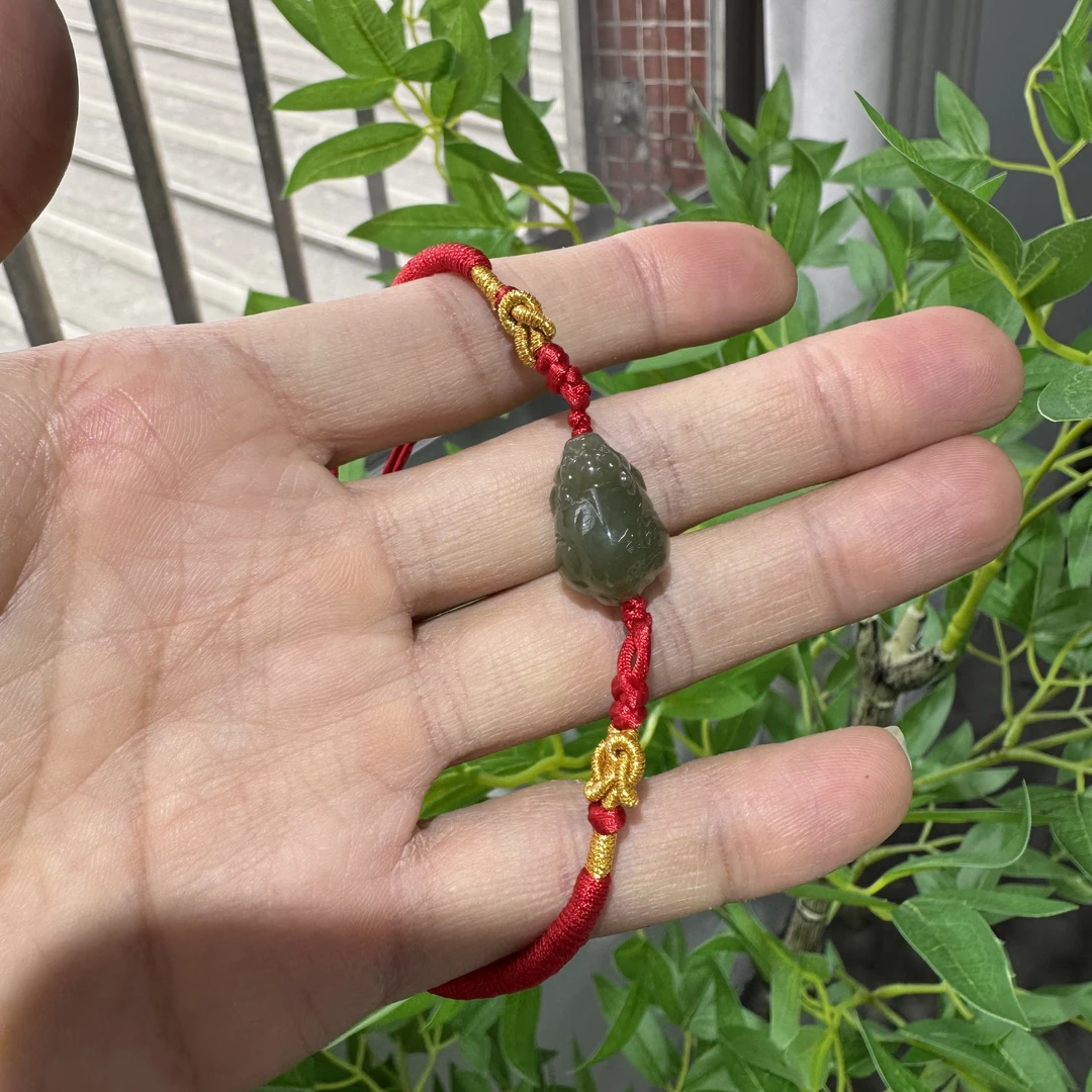 和田玉青黄口貔貅手绳（红绳）18*12mm  珠宝玉石 玉质细腻 手链