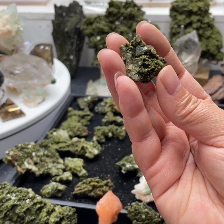 未镶嵌珠宝半成品水晶