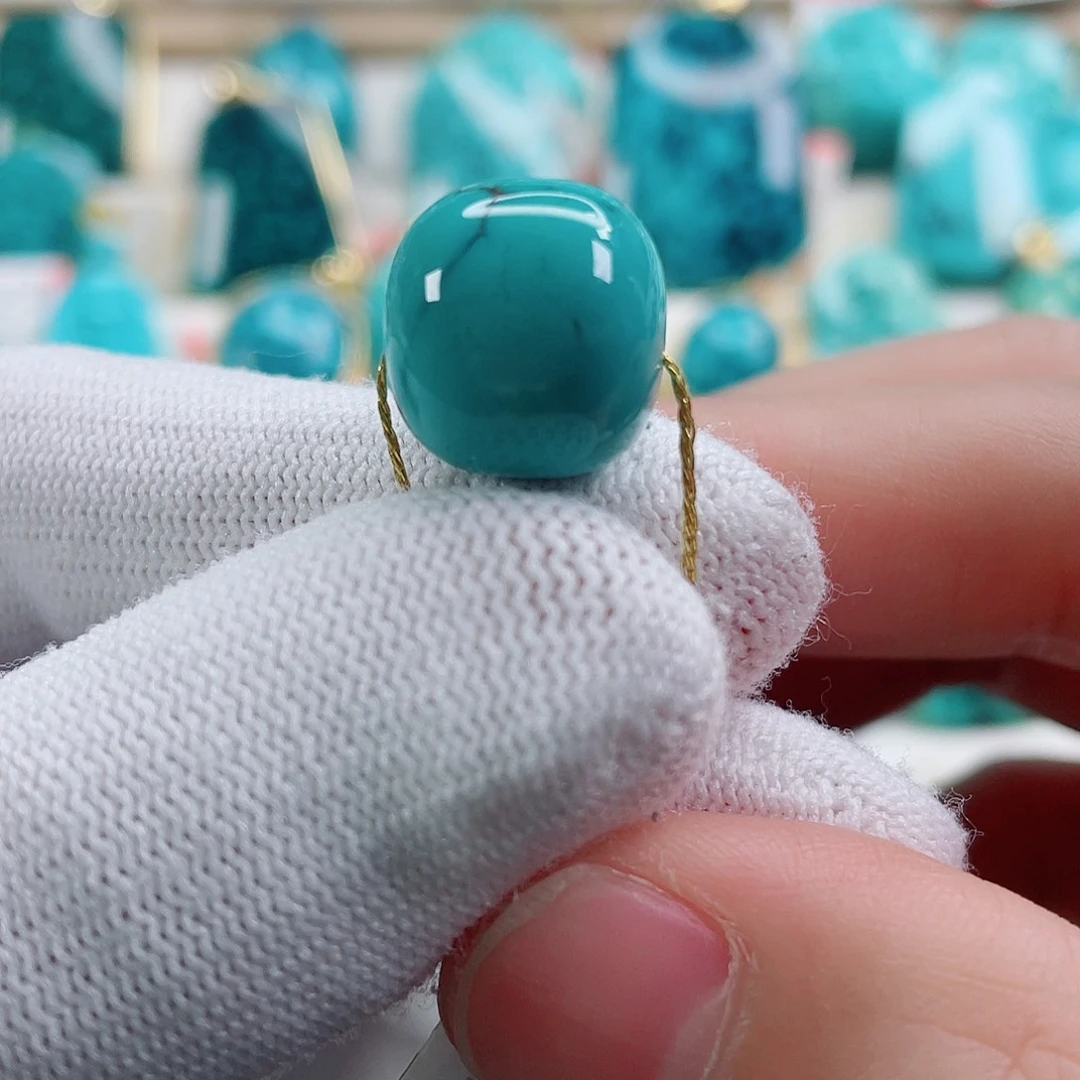 绿松石未镶嵌颈饰直径14