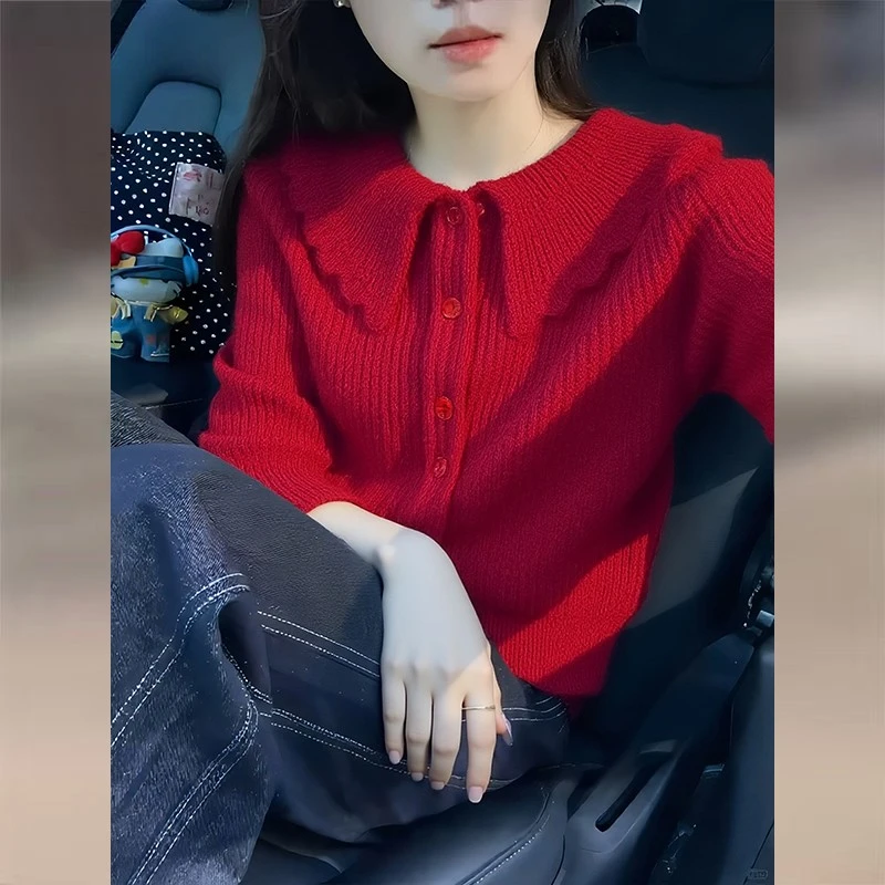 法式别致绝美红色毛衣外套女2026春季复古时尚减龄娃娃领针织开衫