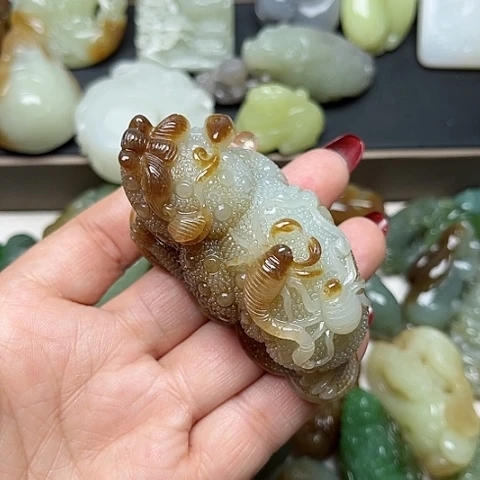 和田玉颈饰未镶嵌清*