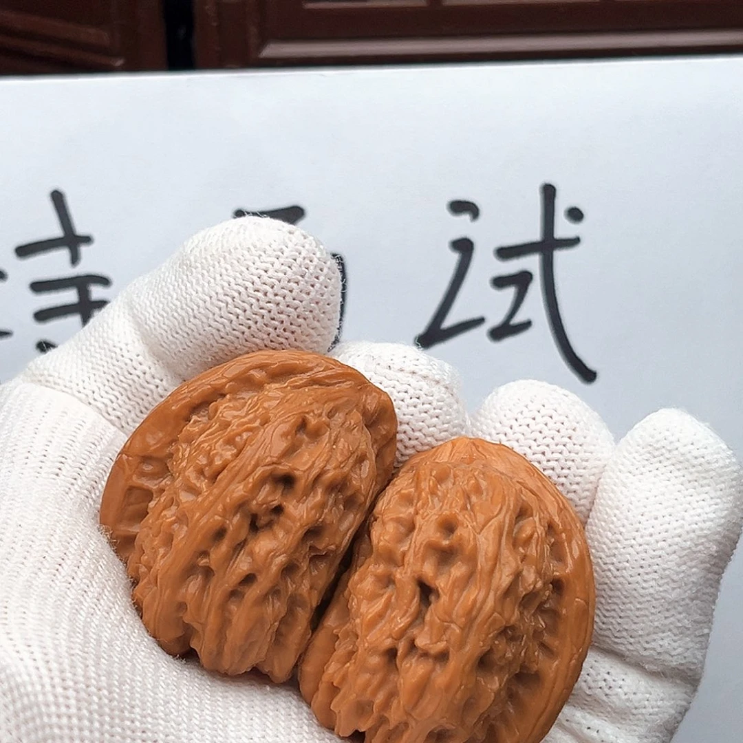 晚***枫文玩核桃吊坠白狮子半壁