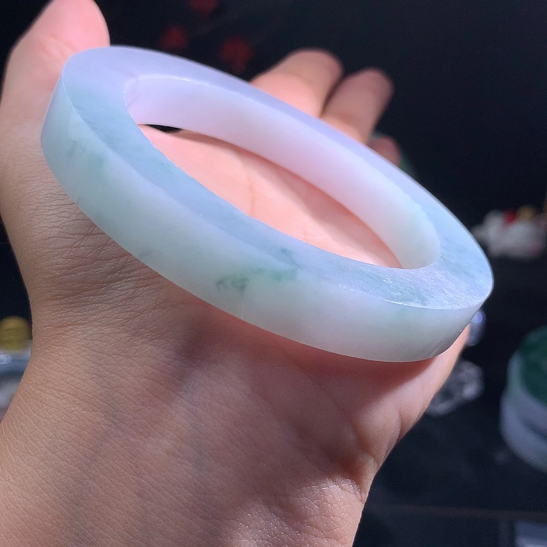 定制翡翠燕子强推35未镶嵌