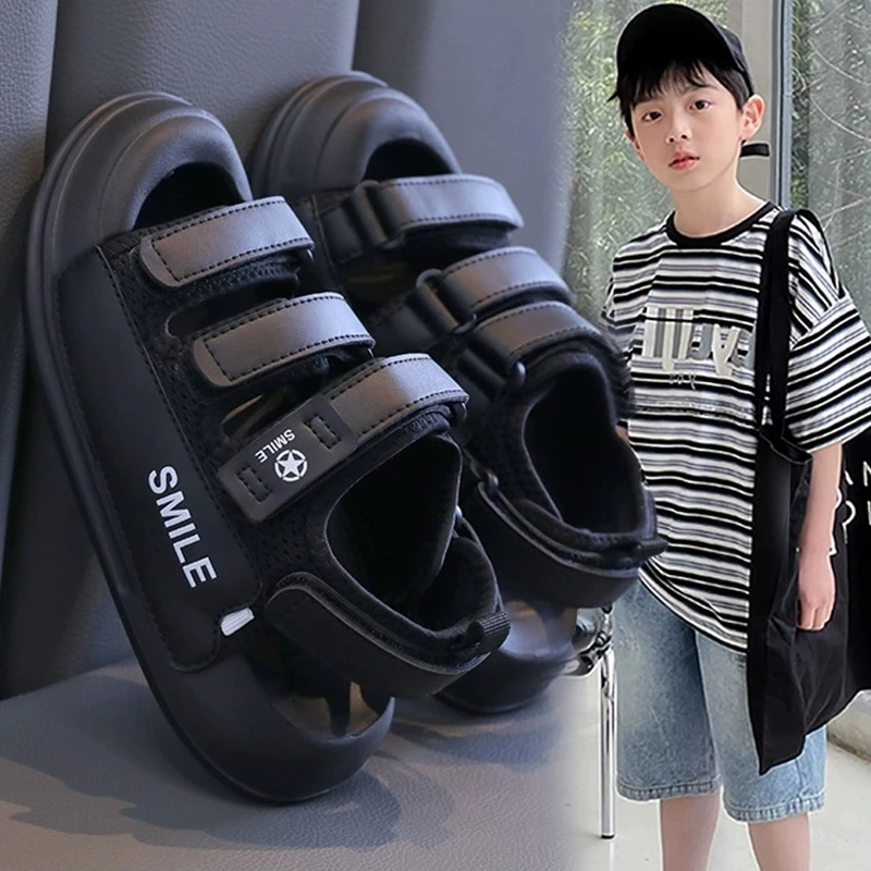 阿童木男童凉鞋2025夏季儿童鞋户外海边中大童黑色露趾软底沙滩鞋