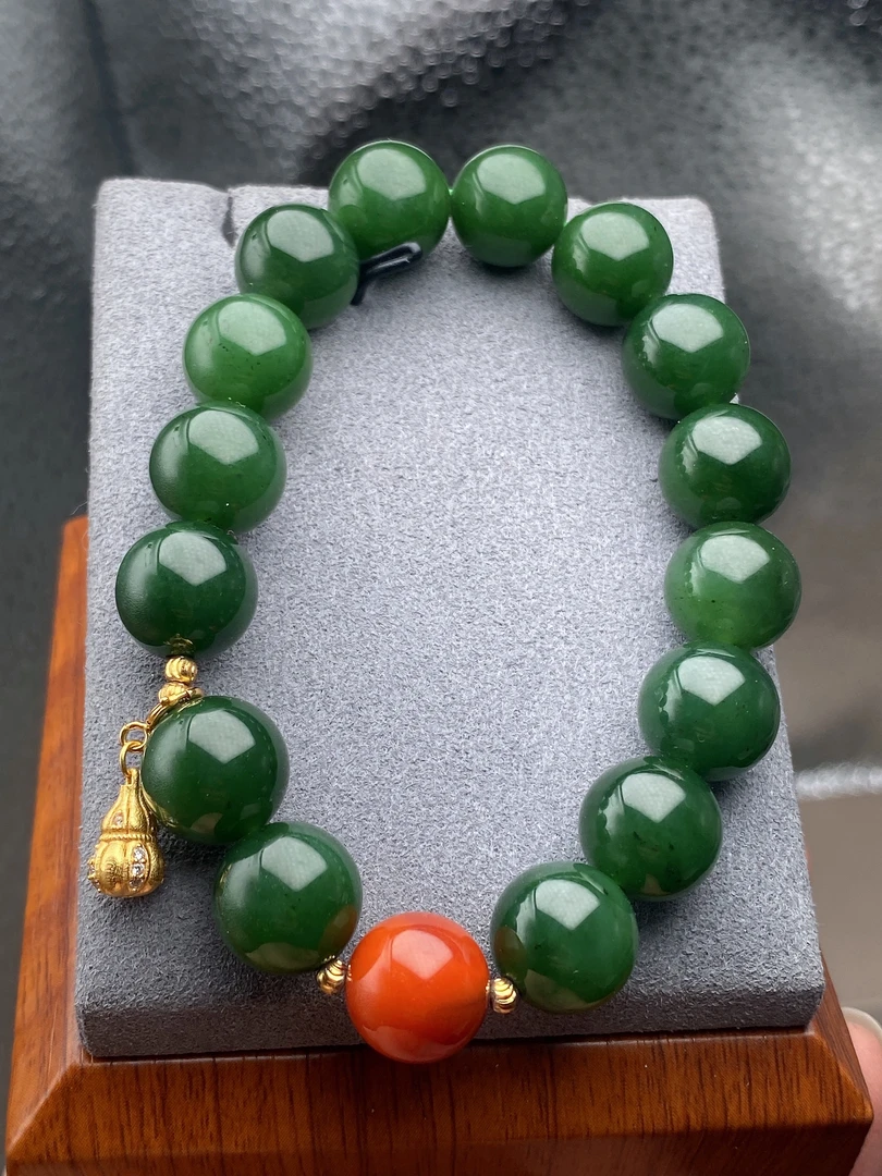 S925银天然和田玉碧玉手串带小葫芦尺寸约11.5-12mm微矿点