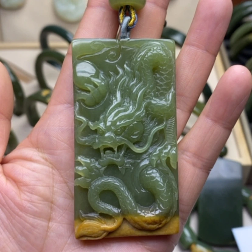 【闪购商品】和田玉挂件足铂镶嵌做****己