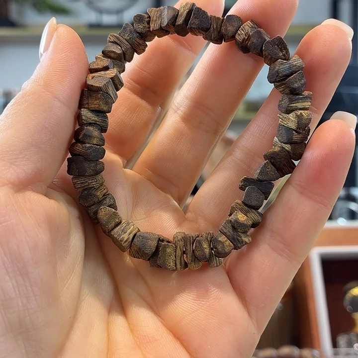 沉香手串99沉虫漏单圈6克➕多样性发1