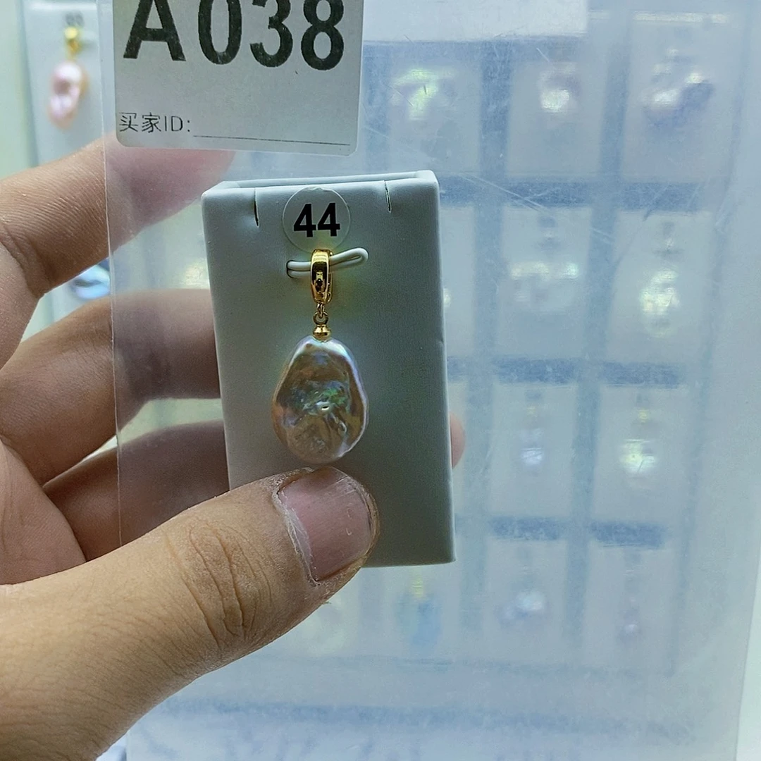 淡水珍珠合金颈饰