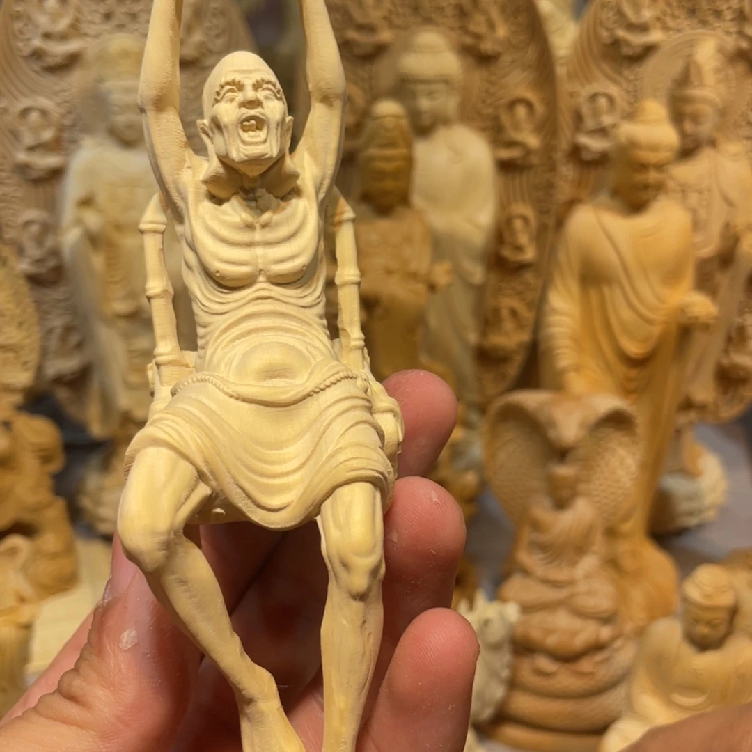 黄杨木黄杨睡罗汉