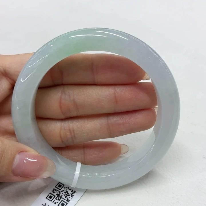 翡翠未镶嵌手镯59.8大圈口冰春彩