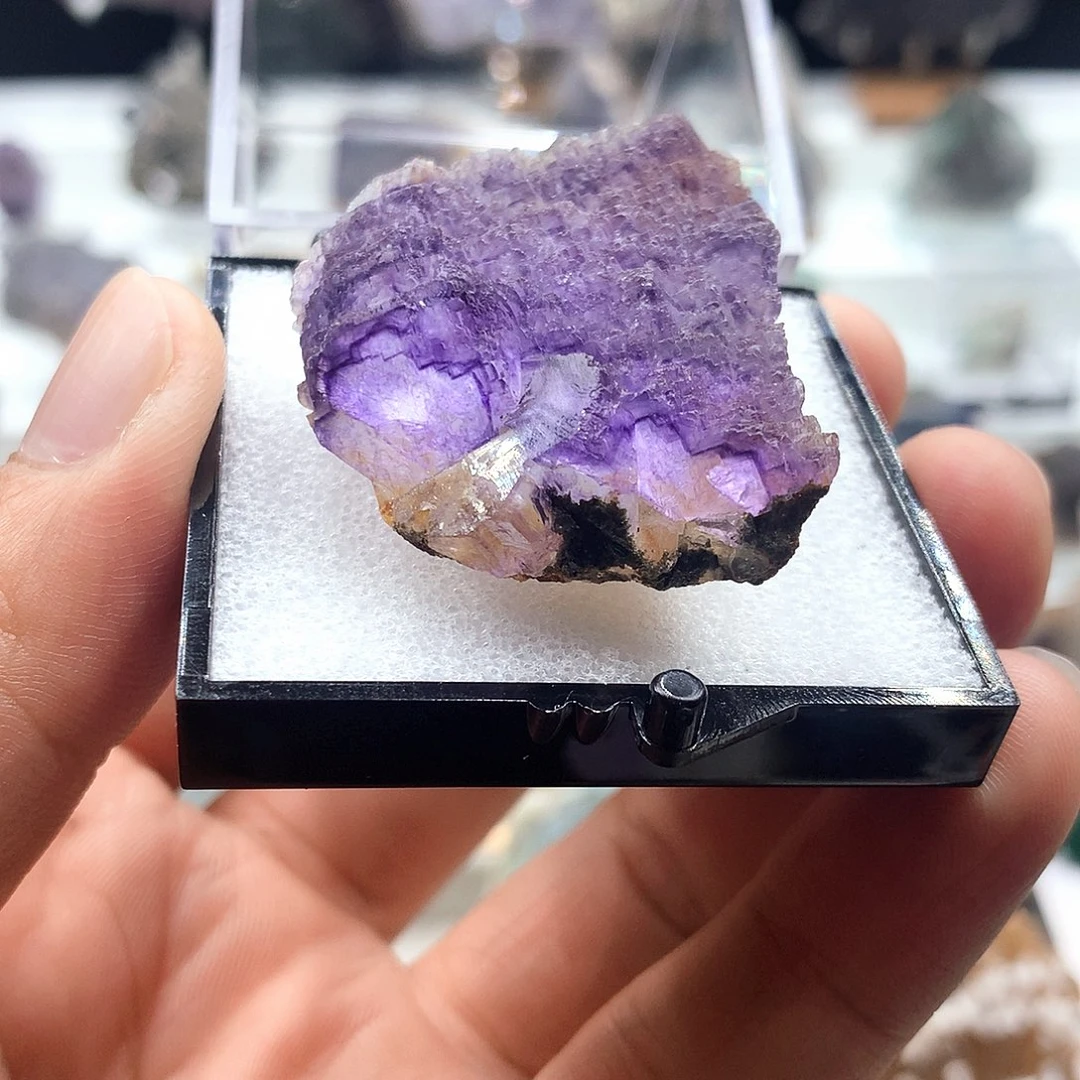 石材瑶岗仙阶梯萤石