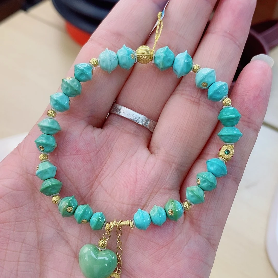 18K金镶嵌绿松石珠宝奇石