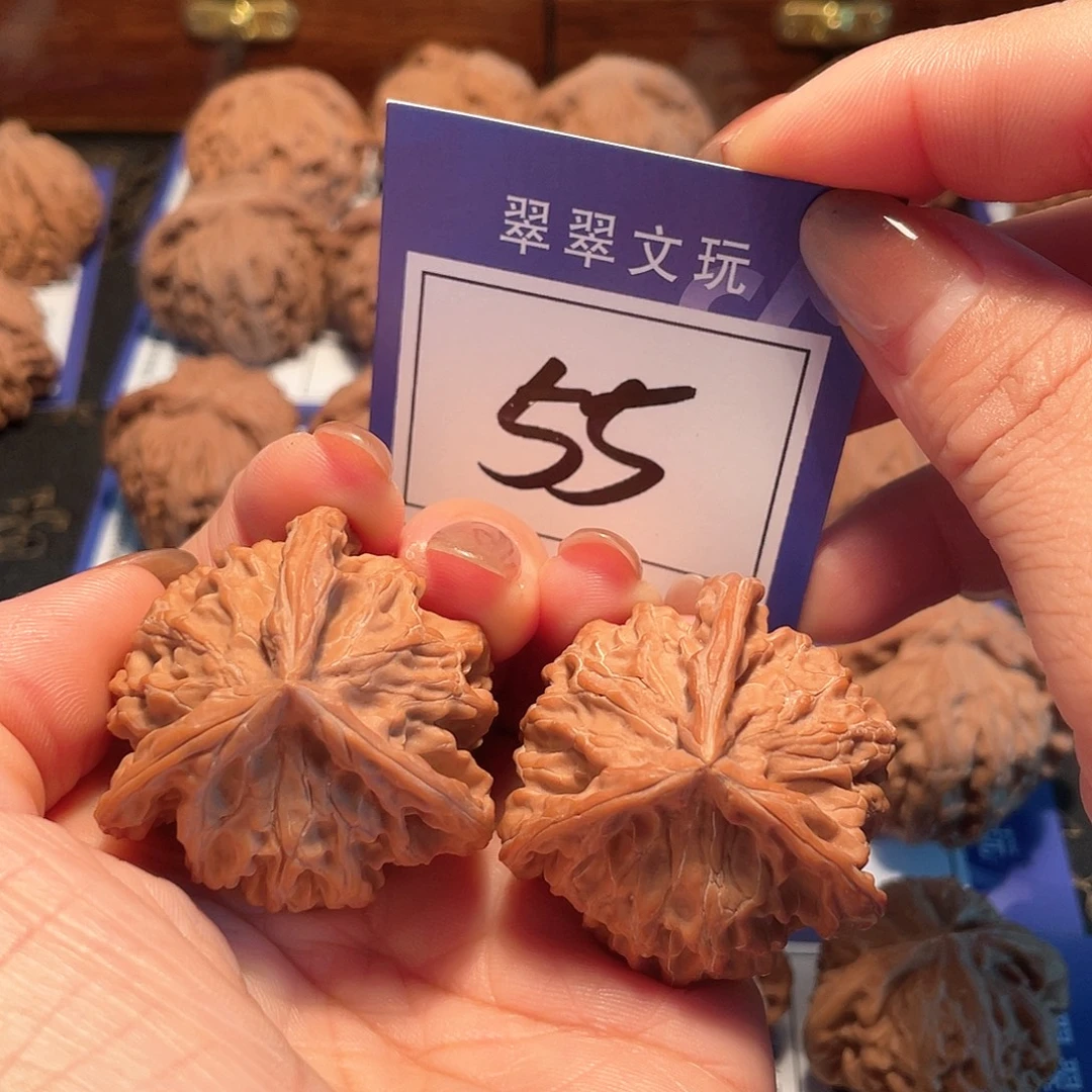 把件桃核55号全品三棱4.1