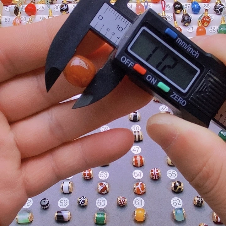 未镶嵌隔珠玛瑙/玉髓