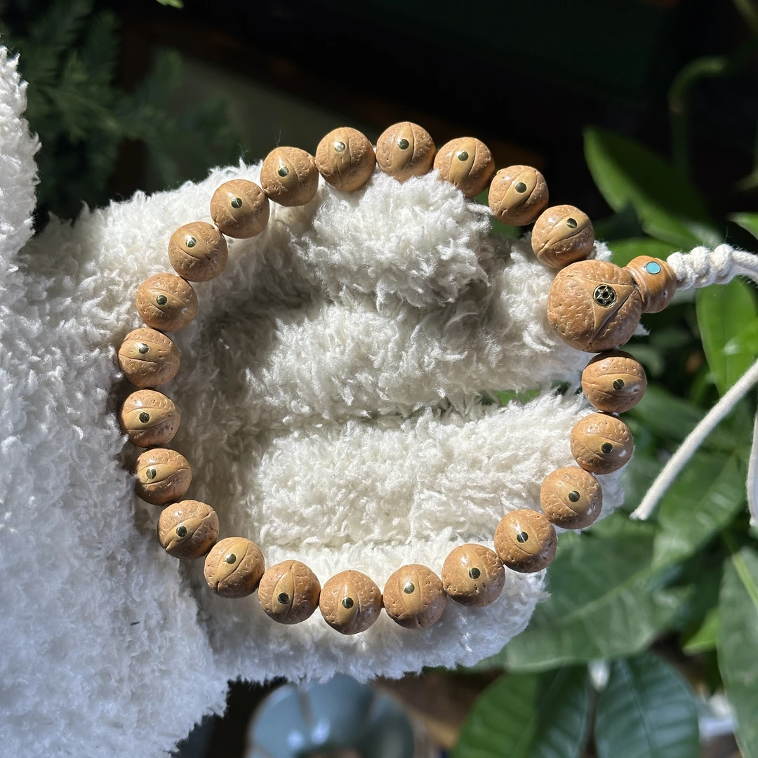 精品尼泊尔11.5毫米凤眼菩提手串镶嵌铜钉款