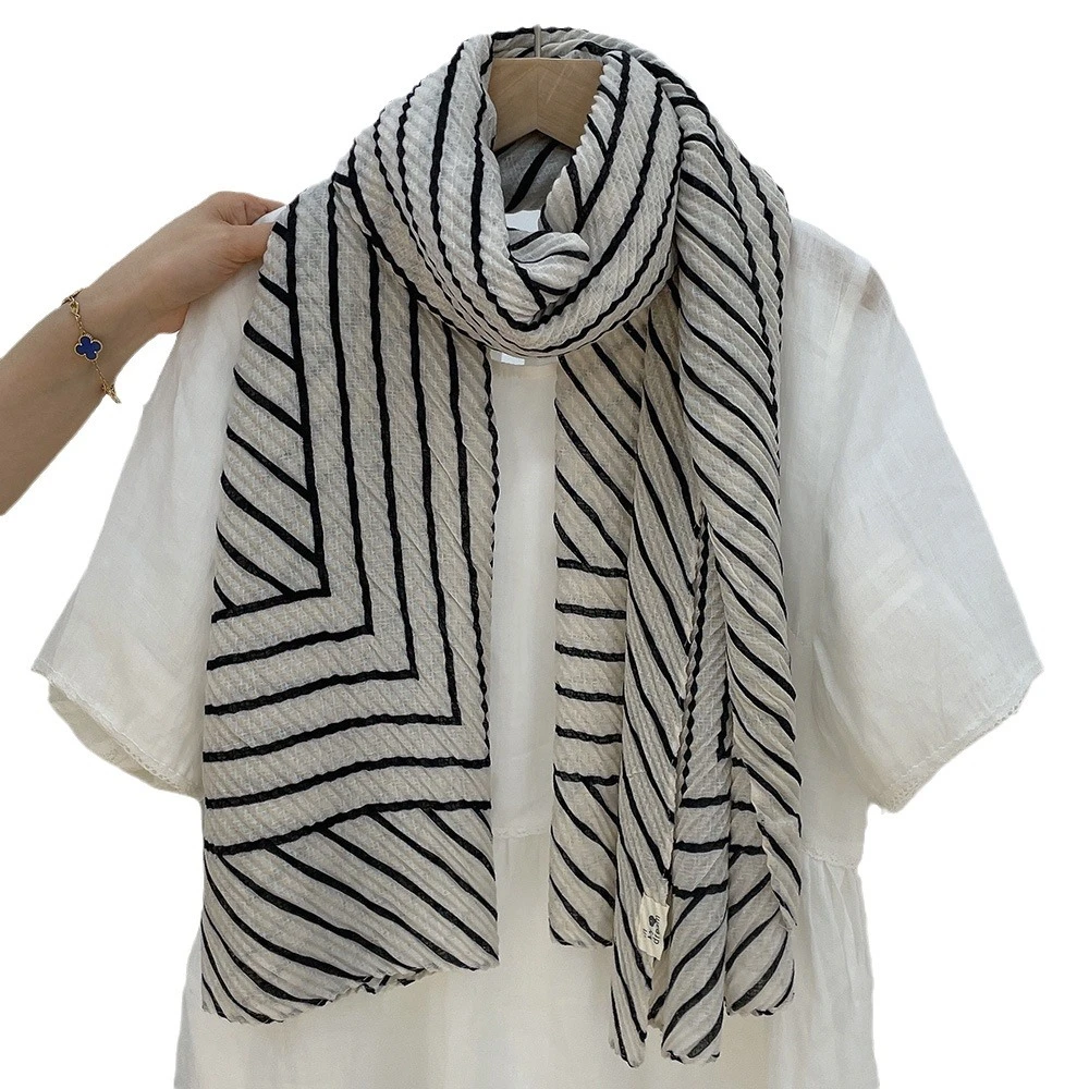 围巾气质165x79cm披肩护颈韩版女褶皱知性柔软春秋2024棉麻薄款