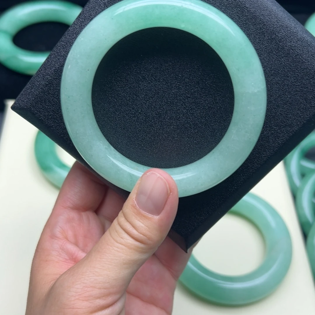 石英岩玉未镶嵌57