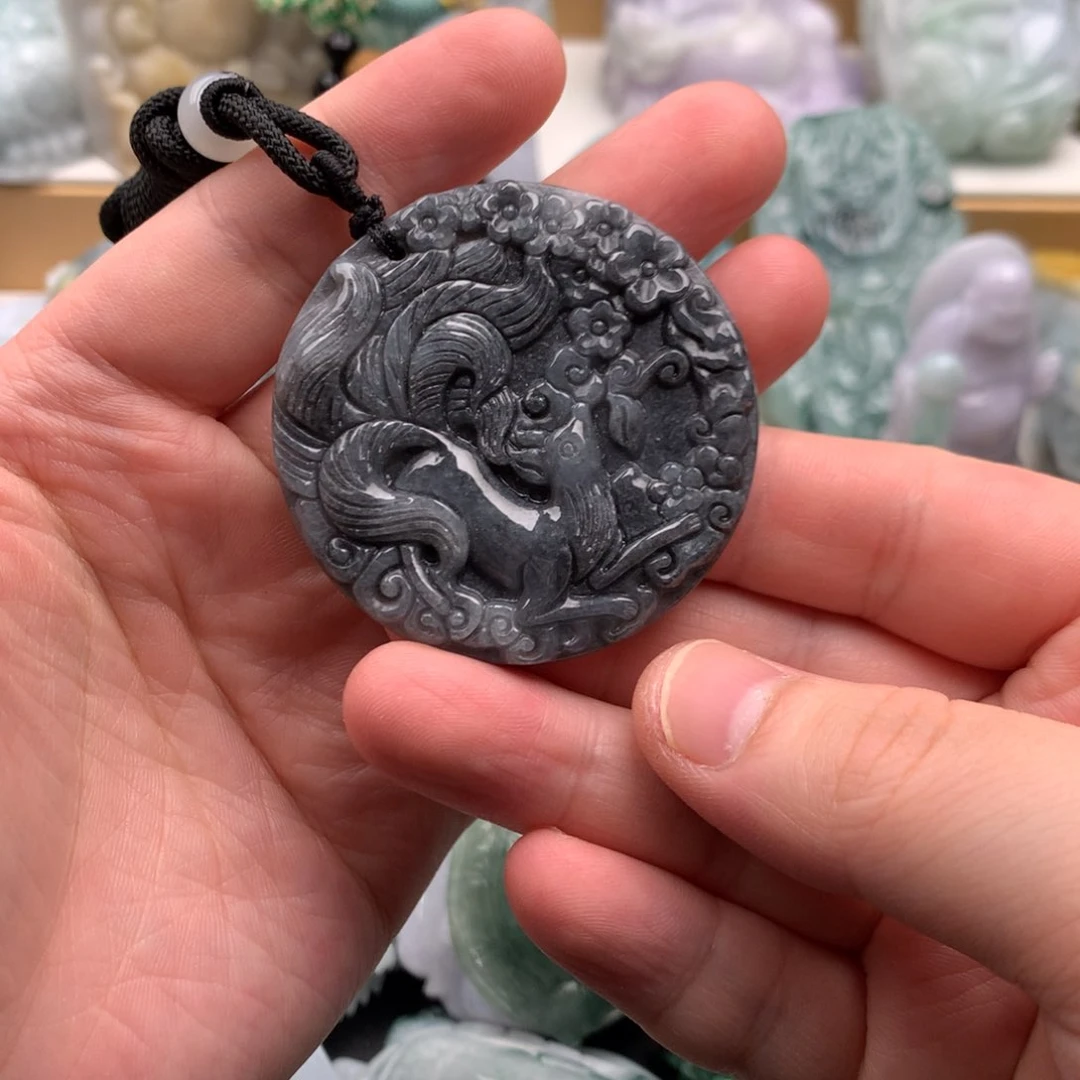 吊坠(不含链)未镶嵌翡翠