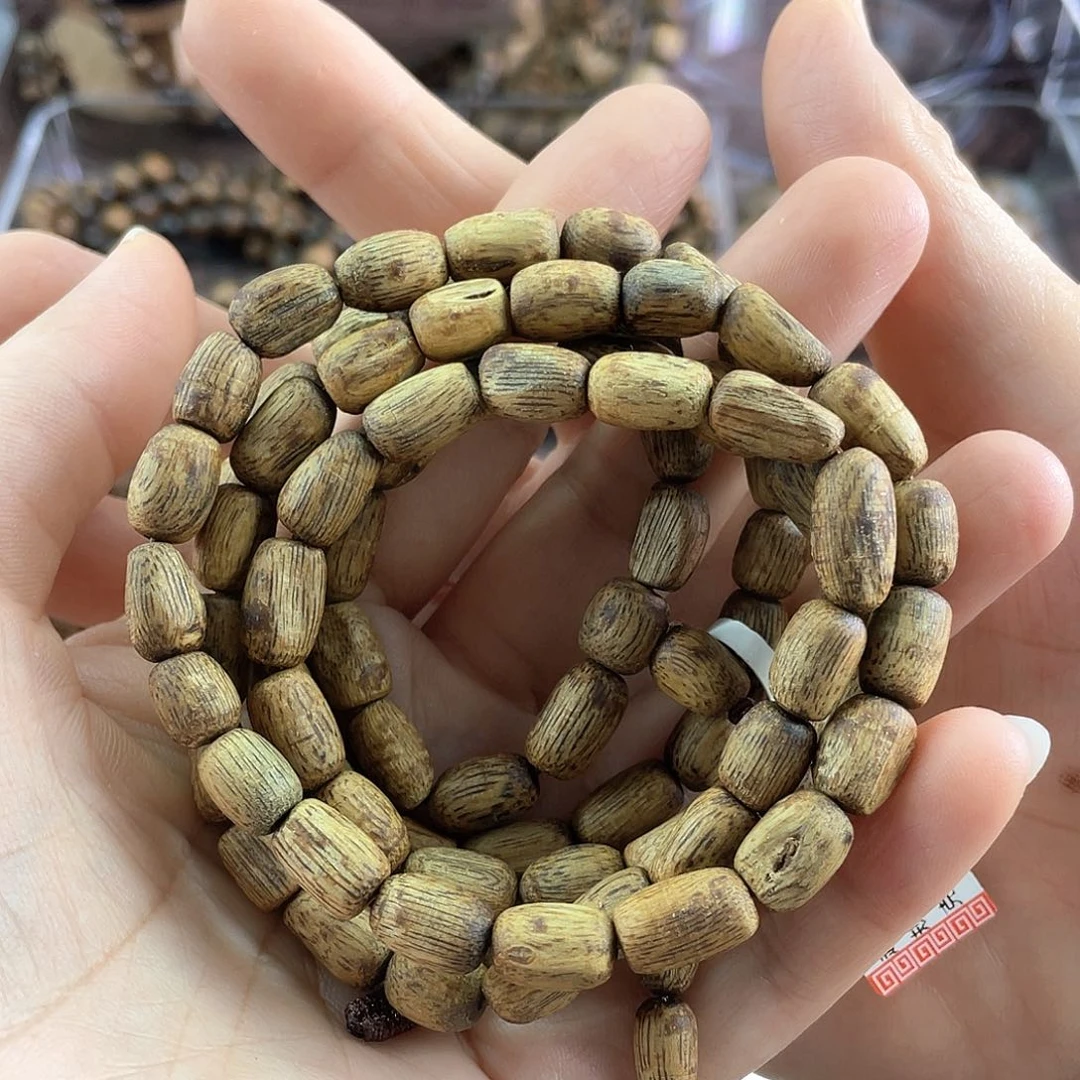 沉香手串蓉*越南芽庄绿棋