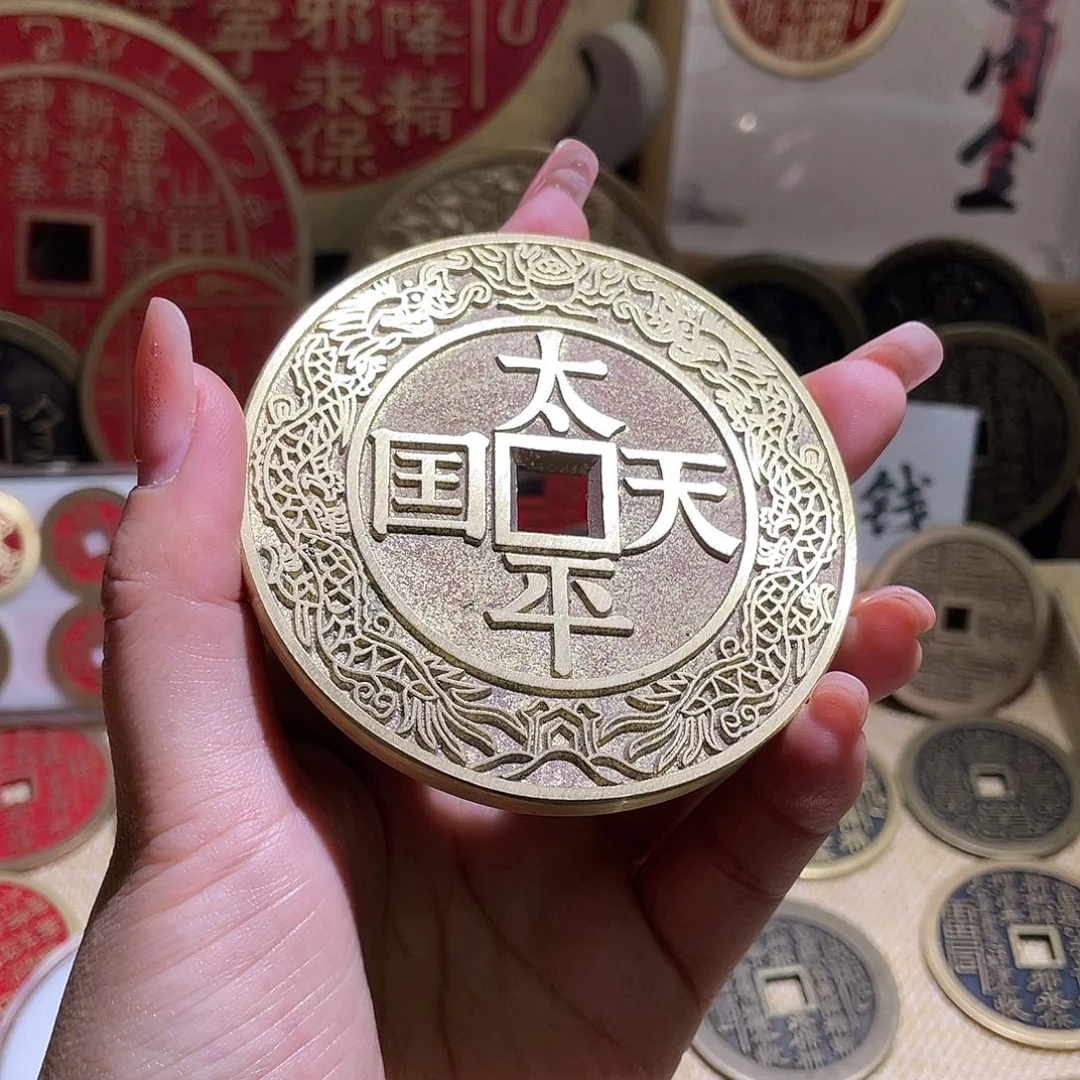 铜铜现代仿制工艺品花钱