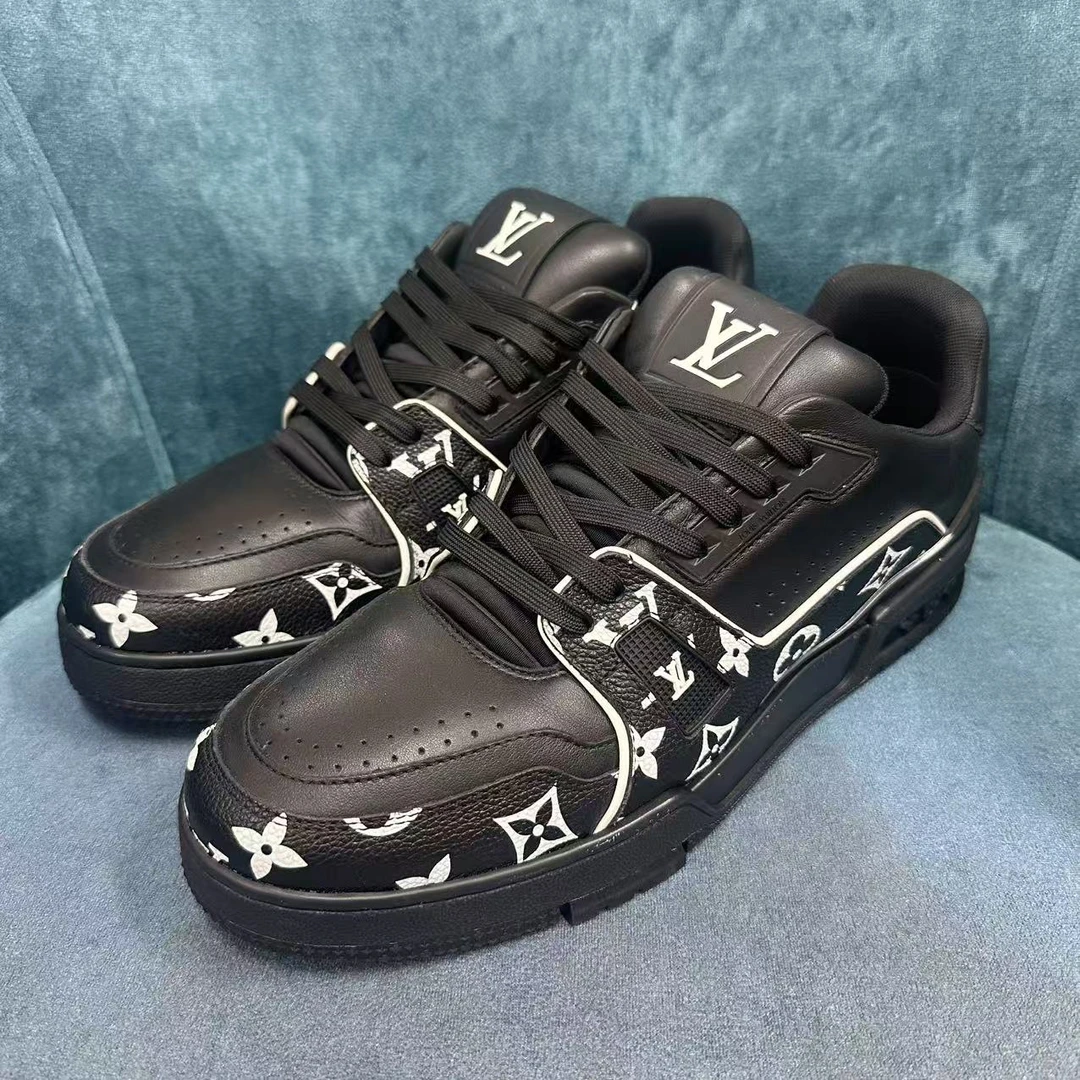 99新 LouisVuitton/路易威登 25年新款黑白印花TRAINER奢鞋