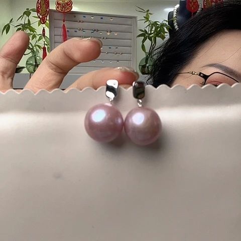 淡水珍珠耳饰未镶嵌