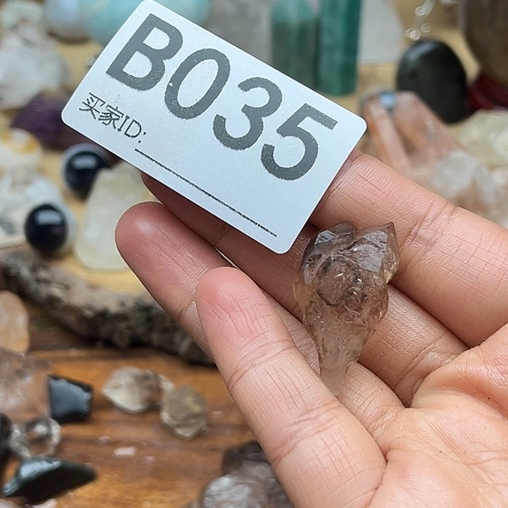 ****毛水晶珠宝半成品未镶嵌