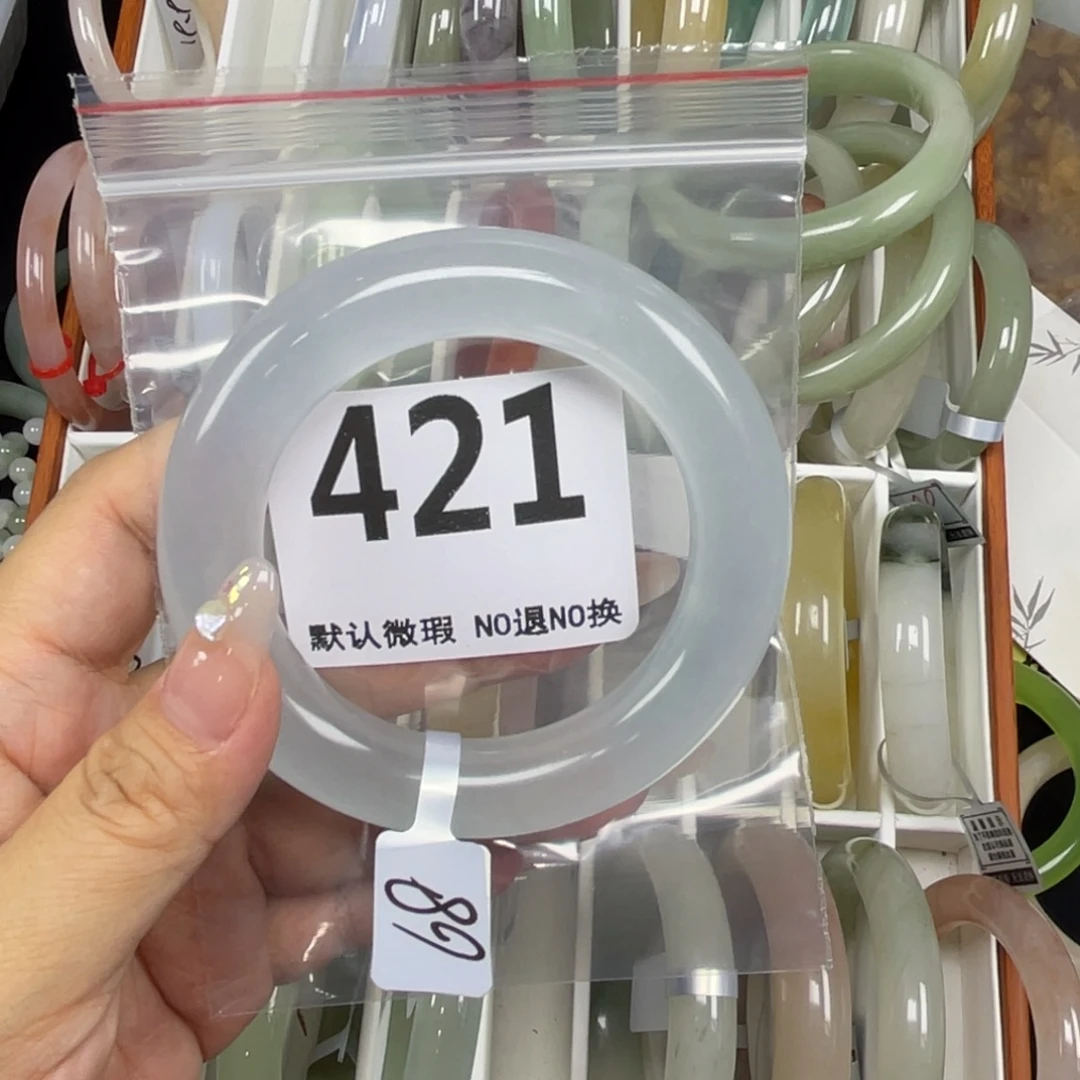 旺****未镶嵌手镯石英质玉58-421