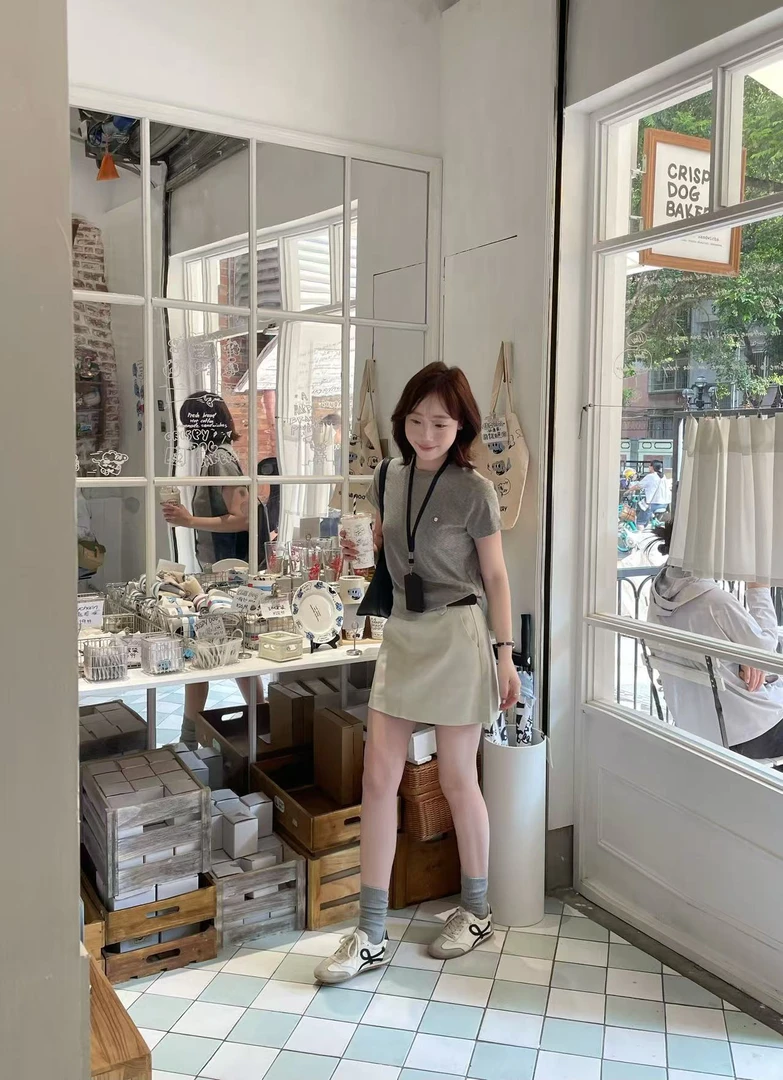 YPP！【物质女孩】夏季显瘦气质高腰显瘦半身裙灰色A字裙